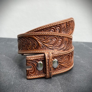 Ceinture de travail western en cuir de vache véritable pour homme, motif floral sculpté à la main, boucle en alliage de bronze, ceinture authentique en cuir western - Product Image 3