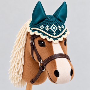 Bonnet élégant pour cheval de compagnie, conçu pour le confort et le charme, avec un design ludique en tissu doux et un ajustement sûr pour la conduite quotidienne. - Product Image 3