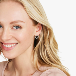 ต่างหูเงินแท้ 925 ประดับเพชรโมอิสซาไนต์ทรงกลม เงางาม หรูหรา สง่างาม เหมาะเป็นของขวัญสุดพิเศษสำหรับวันครบรอบแต่งงาน - Product Image 4