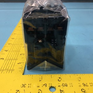 ABB B25C-F PWR CNTOR, 3P, 24V, 50HZ, LAM - Équipements et pièces semi-conductrices d'occasion fiables à l'échelle mondiale - Product Image 5