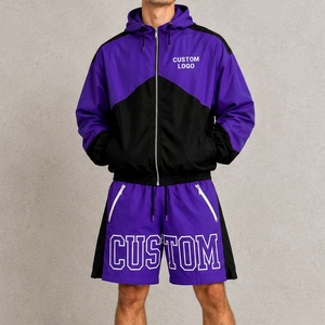 ชุดเซ็ตเสื้อแจ็คเก็ตวินด์เบรกเกอร์และกางเกงขาสั้นไนลอนผู้ชายสุดฮิต ลายกราฟิกบล็อกสีสัน สไตล์แฟชั่นแนวสตรีท - Product Image 4
