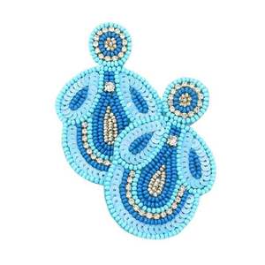 Pendientes elegantes y modernos de latón hechos a mano con cuentas, joyería de moda a precio de mayorista. - Product Image 1