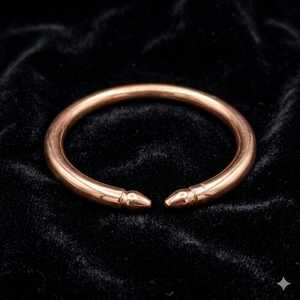 Brazalete de cobre hecho a mano, brazalete unisex ajustable, joyería minimalista, brazalete para parejas - Product Image 4