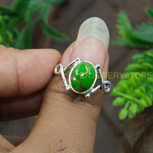 Bague en turquoise verte naturelle, argent sterling 925, bague statement, design artisanal, bague en pierres précieuses, bijoux en turquoise, cadeau - Product Image 4