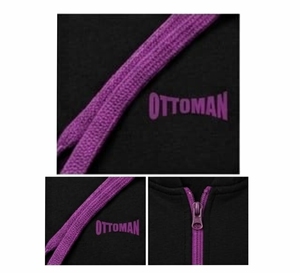 เสื้อฮู้ดดี้สีดำแบบซิปเต็มตัวสไตล์ออตโตมัน พร้อมเชือกผูกสีม่วงและโลโก้ - Product Image 4