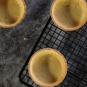 Best Sale Tart Wholesale Manufacture OEM/ODM HALAL Bakery Dessert Frozen Baked Egg Tart Shell YA02 420G <b>Sweet</b> Export Supplier - Product Image 3