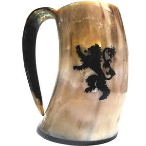 Jarra de cuerno vikinga ecológica en color negro y rubio, hecha a mano con cuerno 100% natural. Personalización disponible. - Product Image 1