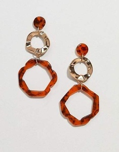 Boucles d'oreilles bohème chic en résine et rotin, accessoires uniques faits à la main avec des motifs chatoyants et vibrants - Product Image 4