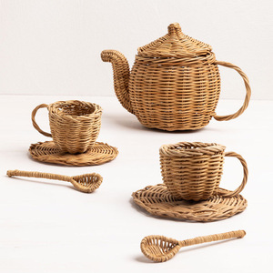Impresionante Juego de Tetera y Taza de Té de Mimbre Tejido, Adecuado para Juegos de Imitación para Niños, Juego de Té Pequeño Natural, Juguete para Niños - Product Image 1