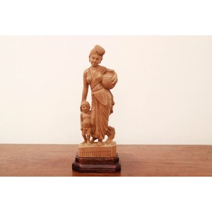 Figura de Dama Bailarina Hecha a Mano en Madera de Teca |   Esculturas de Madera al por Mayor de la India - Product Image 5