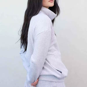 Sudaderas con capucha y cremallera para mujer, personalizadas, extragrandes, con cremallera completa, de algodón orgánico 100%, con cremallera reflectante. - Product Image 5