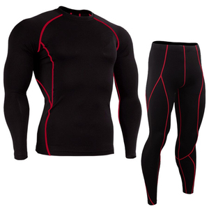 Combinaisons de compression sans couture de haute qualité fabriquées au Pakistan, fermeture élastique à la taille, impression par sublimation à marque privée, extensibilité quadridirectionnelle - Product Image 5