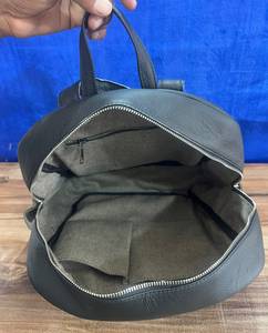 Sac à dos en cuir véritable de vache, unisexe, fait main, design antivol, doublure en polyester, fermeture éclair, capacité 36-55L - Product Image 4