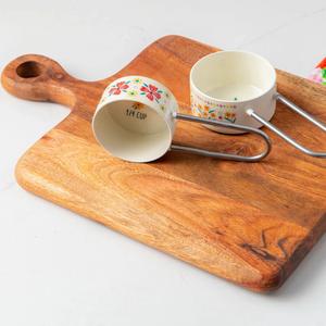 Elegante Tabla de Cortar Gruesa, Sólida y Duradera, Segura para Cuchillos, Acabado Liso, Mango de Fácil Agarre, Ideal para Cortar, Servir y Uso Diario en la Cocina - Product Image 2