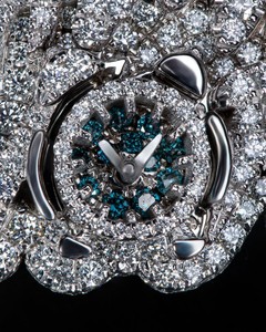 Luxury <b>Crown</b> Cocktail Ring Women's 925 <b>Silver</b> Moissanite Pave Setting Round Brilliant Cut Party Jewelry - Product Image 3