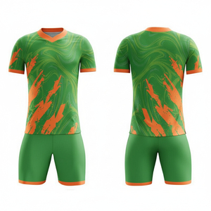 Ensemble d'uniformes de football personnalisés pour hommes, vert et orange, impression par sublimation, maillot et short respirants en polyester, vêtements d'équipe, fabricant OEM - Product Image 6