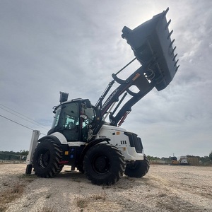 Retroexcavadora Hidromek que ofrece una precisión de excavación superior, tiempos de ciclo rápidos y un rendimiento confiable del equipo de construcción - Product Image 3