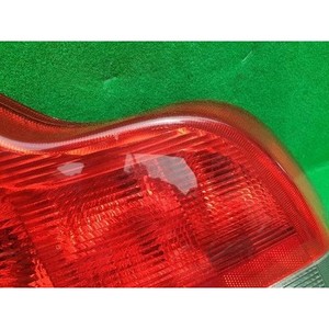 ไฟท้ายขวามือสอง S60 รุ่น 8664080 - Product Image 3