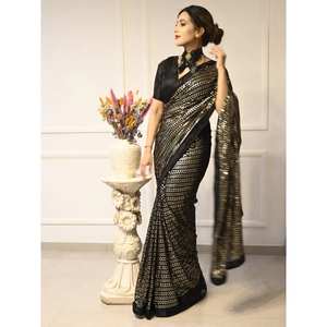 Sari de créateur avec travail de paillettes sur toute la surface pour une tenue de soirée élégante pour les robes de carrière - Product Image 4