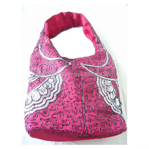 Sac Hobo Indien Vintage Brodé Couleur Unie pour Femme, Sac à Bandoulière de Luxe Perlé Fait Main par un Designer - Product Image 6