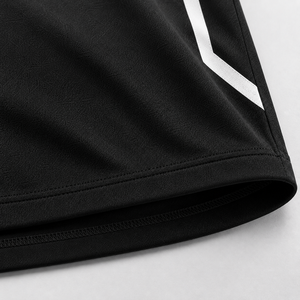 Camiseta de Fútbol Ascend para Hombre, Cuello en V, Negra, Manga Corta, Absorbe la Humedad, Ajuste Atlético, 100% Poliéster, Impresión Sublimada - Product Image 5