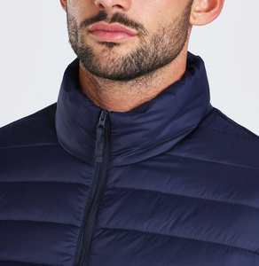 Veste d'hiver courte matelassée en duvet pour homme, personnalisée par le fabricant OEM, avec rembourrage en coton, veste chaude matelassée - Product Image 5