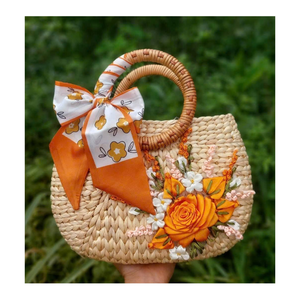Bohemian <b>Straw</b> <b>Handbag</b> With Floral Embellishment Summer Women's Mini Bag Open Top Design - Product Image 2