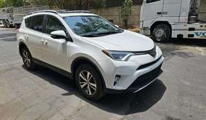 รถยนต์ XLE SUV ปี 2020 มือสอง เครื่องยนต์เบนซิน ขับเคลื่อนสี่ล้อ เบาะหนัง พวงมาลัยซ้าย ภายในสีอ่อน ยาง R16 - Product Image 2