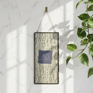 Cadre photo rectangulaire décoratif suspendu ARTISAN DESIGN avec laiton et verre, style antique, corde, décoration murale pour la maison - Product Image 1