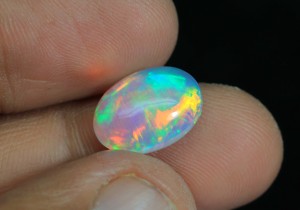 Magnifique opale éthiopienne cabochon Welo, opale brillante arc-en-ciel, forme ovale, pierre pour la création de bijoux - Product Image 5