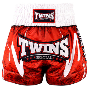 Pantalones Cortos de Muay Thai MMA Hechos a Medida, de Alta Calidad, 100% Poliéster Elástico, Duraderos, Transpirables y Ligeros - Product Image 4