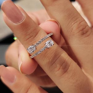 Anillo de Compromiso Minimalista con Moissanita Ovalada de 0.50 CT EF VS en Plata Sólida 925, Regalo para Mujer - Product Image 4