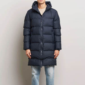 Blouson bomber matelassé brillant pour homme, coupe ajustée, rembourrage en polyester, capuche, écologique, streetwear tendance, logo personnalisé OEM - Product Image 1