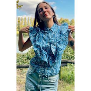 Blusa Boho de Algodón Estampada Azul para Mujer con Mangas con Volantes en Capas, Top de Verano Suave y Transpirable - Product Image 1