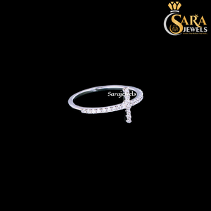 Anillo Cruzado Más Vendido, Chapado en Rodio, Acero Inoxidable, Anillo de Compromiso Unisex, Disponible para la Venta - Product Image 1