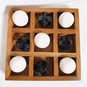 Jeu de Tic Tac Toe 3D en bois fait main, ensemble de plateau rustique, jeu de puzzle Tic Tac Toe en bois de qualité supérieure, jeu de table familial - Product Image 6