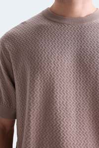 T-shirt à manches courtes pour homme, tissu en coton de qualité supérieure, doux et confortable, tee-shirt uni, impression de logo personnalisée, fournisseur pour commandes en gros - Product Image 2