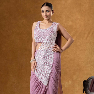 Sari élégant pré-cousu avec un chemisier entièrement brodé – Collection de tenues de soirée - Product Image 1