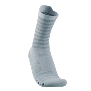 Wholesale High Quality Hot Sale Comfortable Fit Breathable <b>Socks</b> Low MOQ <b>Customized</b> Anti Slip <b>Grip</b> <b>Socks</b> - Product Image 4
