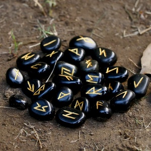 Ensemble de pierres en obsidienne noire Rune, lettres gravées, cristal de guérison artisanale nordique - Product Image 3