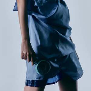 Ventiladores Portátiles y Plegables STREAM Mini con Batería de 2100 mAh y Control por Botones para Uso en Exteriores y en el Automóvil - Product Image 1