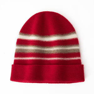 Bonnet unisexe tendance à motif flamme, respirant et imperméable, en tricot jacquard pour streetwear et mode hivernale - Product Image 2