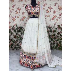 Navratri lehenga choli งานกระจกแท้นักออกแบบ - Product Image 5
