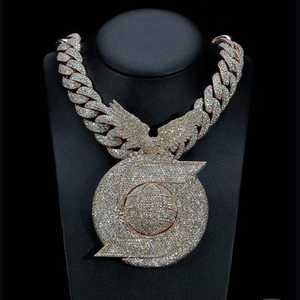 Colgante Personalizado de Superman con Letra, Totalmente Cubierto de Diamantes, Plata de Ley 925, Moissanita Redonda, Estilo Hip Hop, Joyería de Moda - Product Image 2