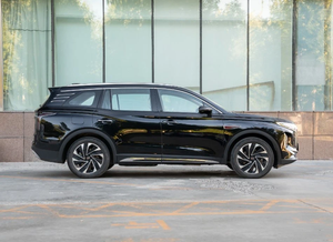 Venta Especial: Auto Usado de Marca China Hongqi HS7 Phev 2024, Vehículo de Gasolina - Product Image 3