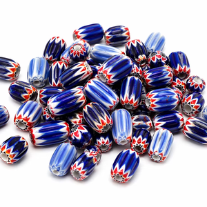 Cuentas de vidrio Chevron, azules y rojas a rayas, tipo barril, Millefiori, marca Conifer, en bolsa OPP para la fabricación de joyas tribales - Product Image 1