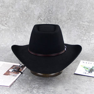 Sombrero de Vaquero Unisex Hecho a Mano de Cuero Genuino, Sombrero de Paja Atemporal con Característica Impermeable - Product Image 4