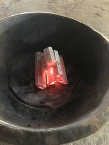 Bâtons de charbon de bois Binchotan japonais de qualité fine Charbon de bois blanc d'eucalyptus Vietnam CKT VIETNAM 6 heures de combustion 5% humidité BBQ - Product Image 3