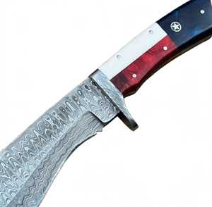 Couteau utilitaire d'extérieur en acier Damas fait main sur mesure, motif drapeau du Texas, manche en résine - Product Image 4