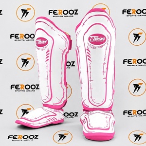 Protège-tibias en cuir véritable avec couverture de la voûte plantaire pour les entraînements réguliers - Product Image 3